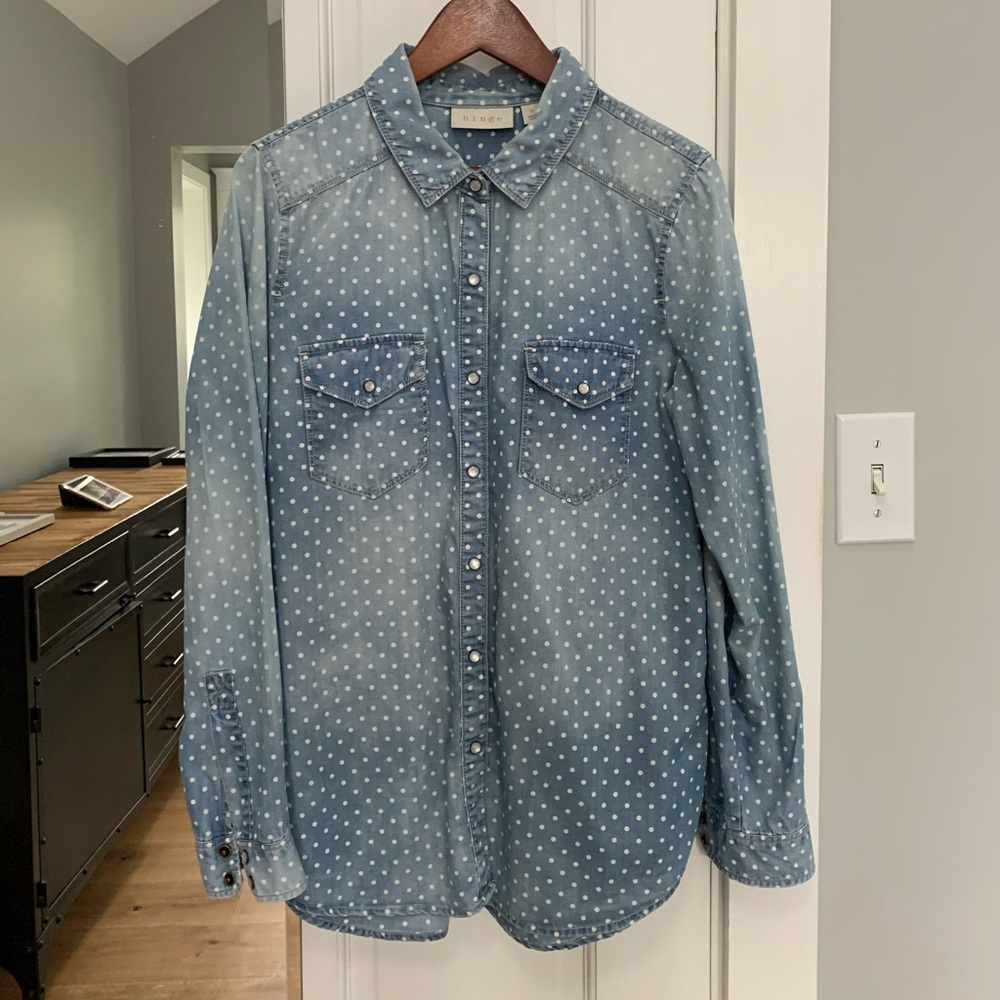 Hinge chambray polka dot button down